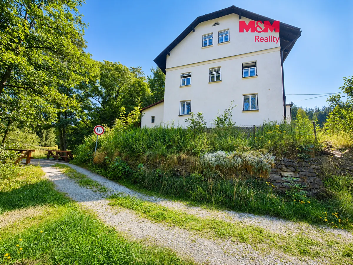 Prodej rodinného domu 160 m², pozemek 1132 m²